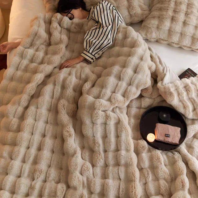 BowLift | Luxury Soft Fur Blanket - SnuggleFur