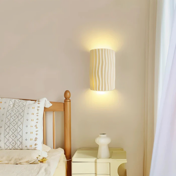 BowLift | Elegant Wall Lighting for Indoors