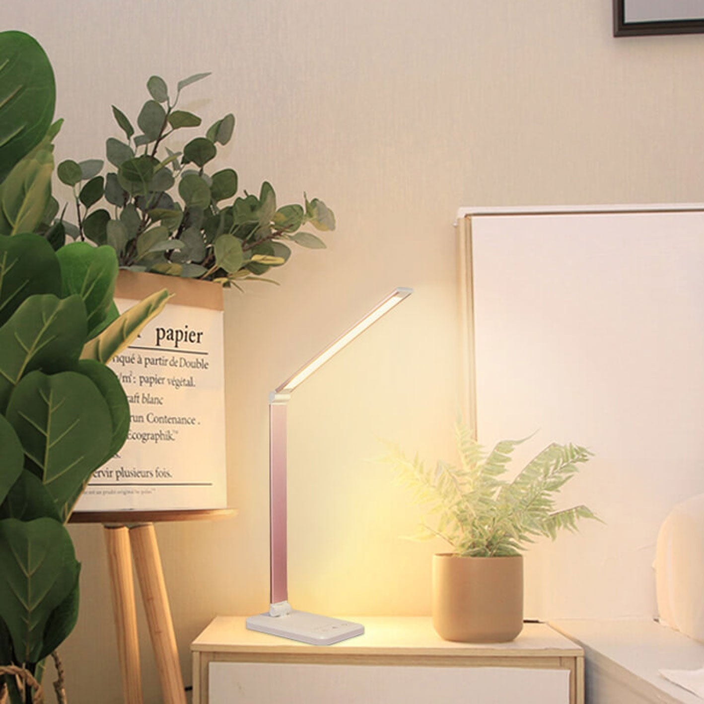 BowLift | Nordic Creative Foldable Touch Dimmable LED Desk Lamp
