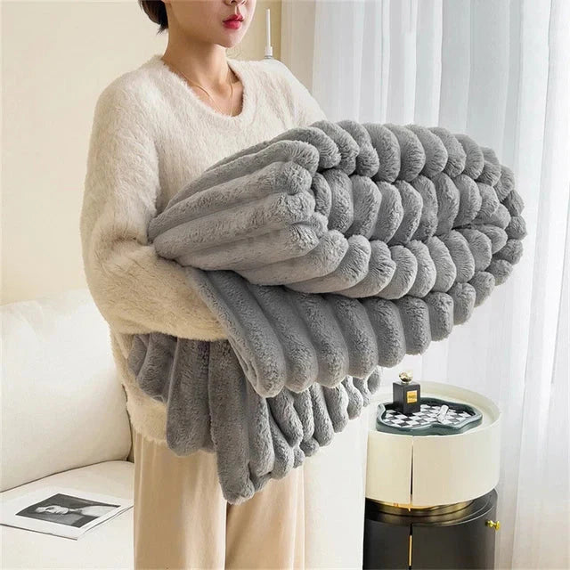 BowLift | Luxe Comfort Blanket - CozyWrap
