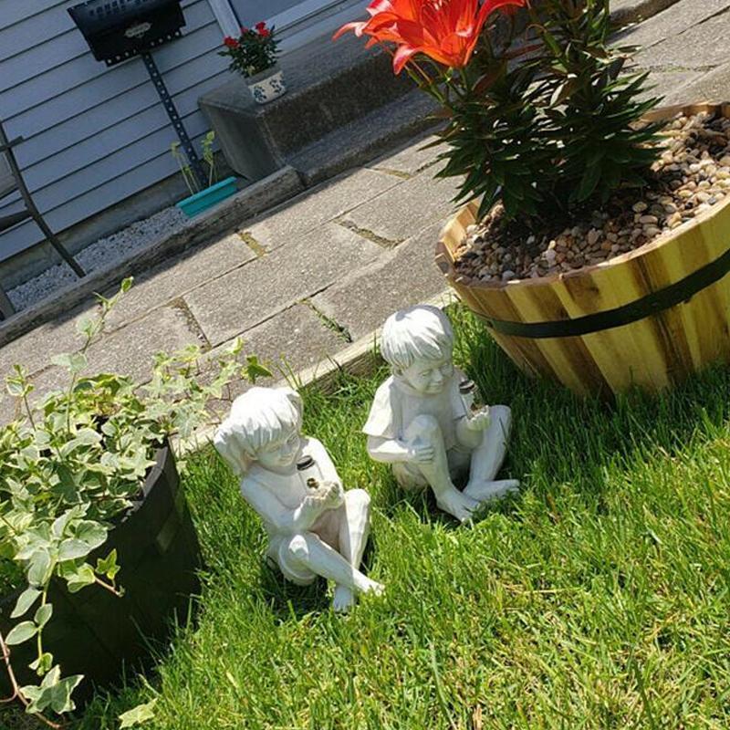 Decorative statues made of resin | Bowlift