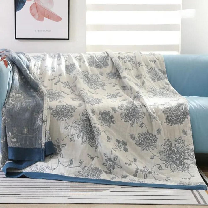 BowLift | FARA - Modern cuddle blanket