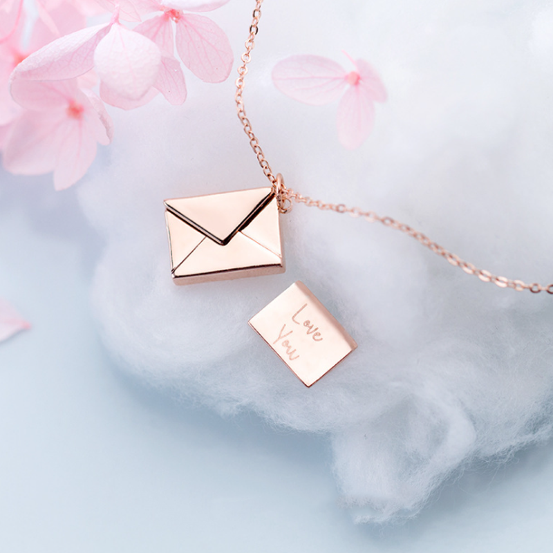 BowLift | Wrap Necklace made of Titanium Steel