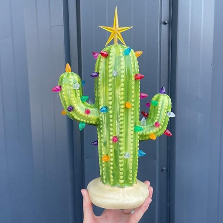 BowLift | Vintage Christmas Cactus