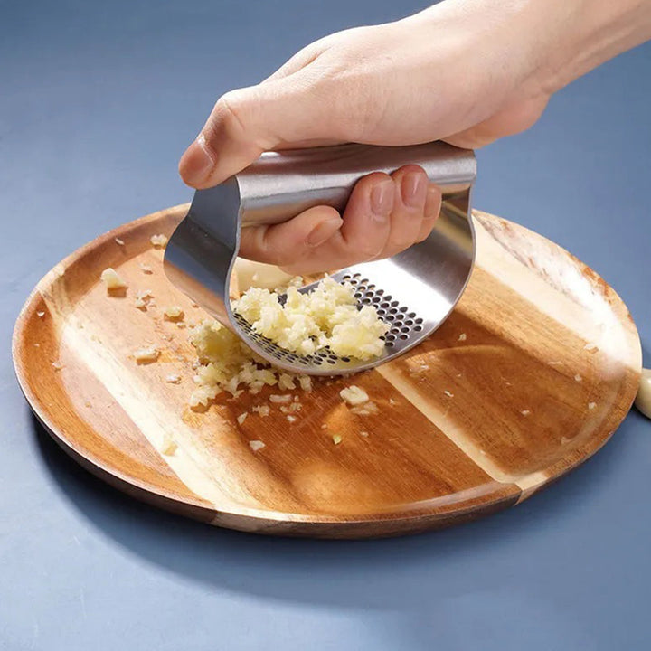 BowLift | Manual Garlic Press made of Stainless Steel