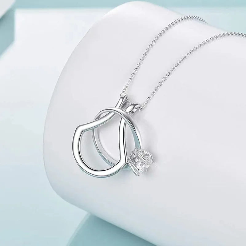 BowLift | Protect your precious ring when you're not wearing it on your finger!