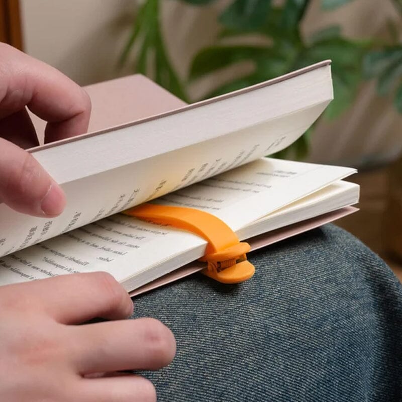 BowLift | Bookmark made of silicone