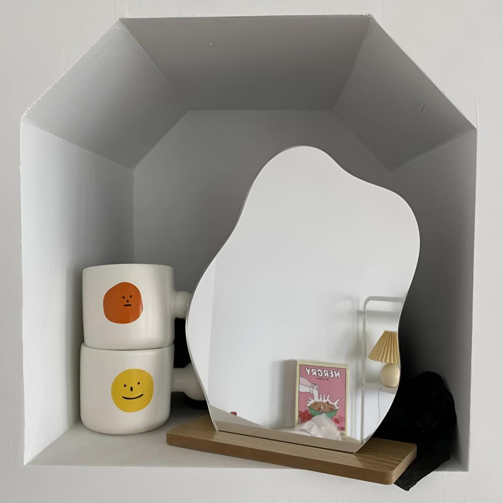 BowLift | Chic Curves Mirror