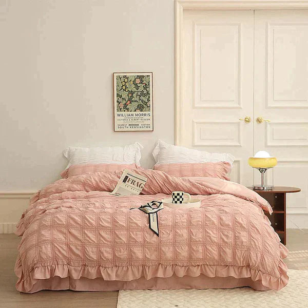 Icy Seersucker Summer Cool Quilt Lace 4-piece Set | Bowlift