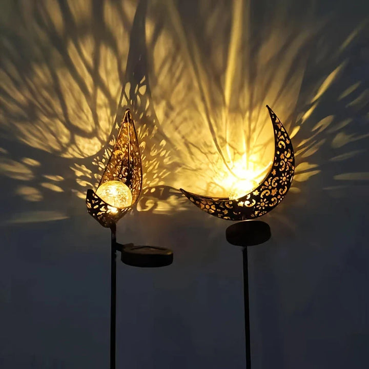 BowLift | Solar Garden Light made of Metal – Waterproof LED Design in Moon, Flame, Sun or Star Shape