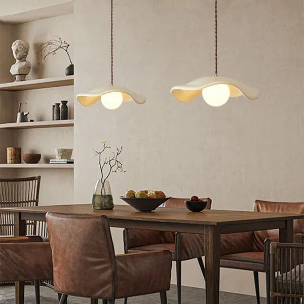 BowLift | Lotus leaves pendant lamp - Bring natural elegance to your dining area