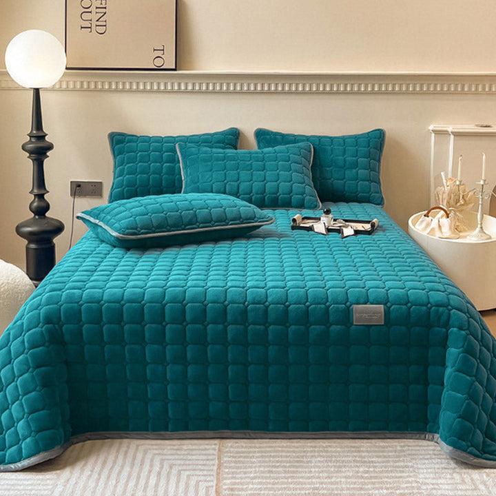 BowLift | Modern Soft Throw Blanket with Square Texture – Stylish Fluffy Bed & Sofa Cover