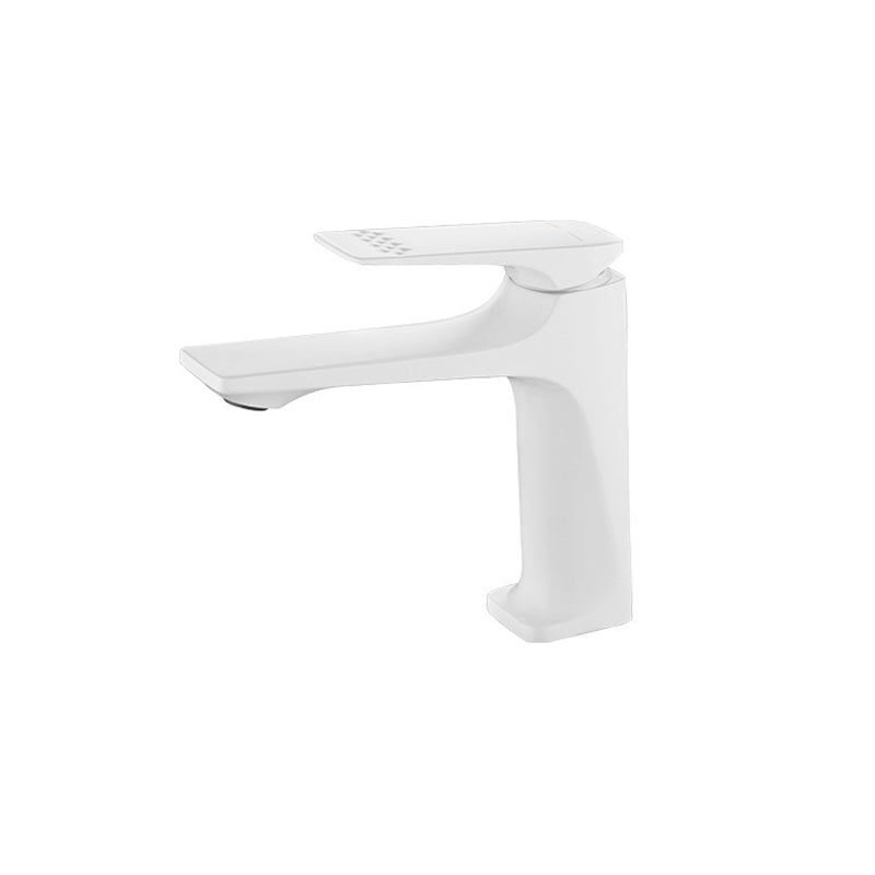 BowLift | Modern Bathroom Faucet Brass Deep Curve Lever Handle with Faucet Hose