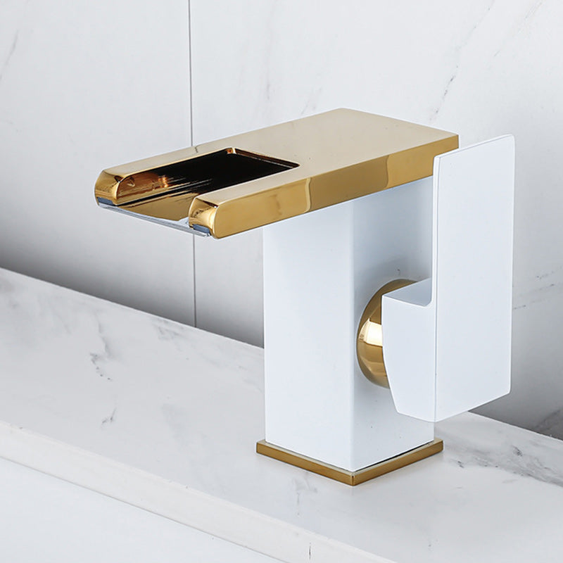 BowLift | Contemporary Sink Faucet Solid Color Low Arc Bathroom Sink Faucet