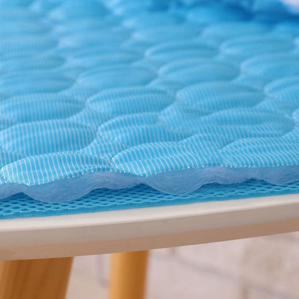 Extra-Large Dog Cooling Mat for Summer Comfort | Bowlift