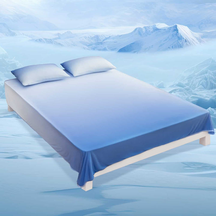 Q-Max > 0.5 Gradient Blue Cooling Blanket – Double-Sided, Breathable & Machine Washable | Bowlift