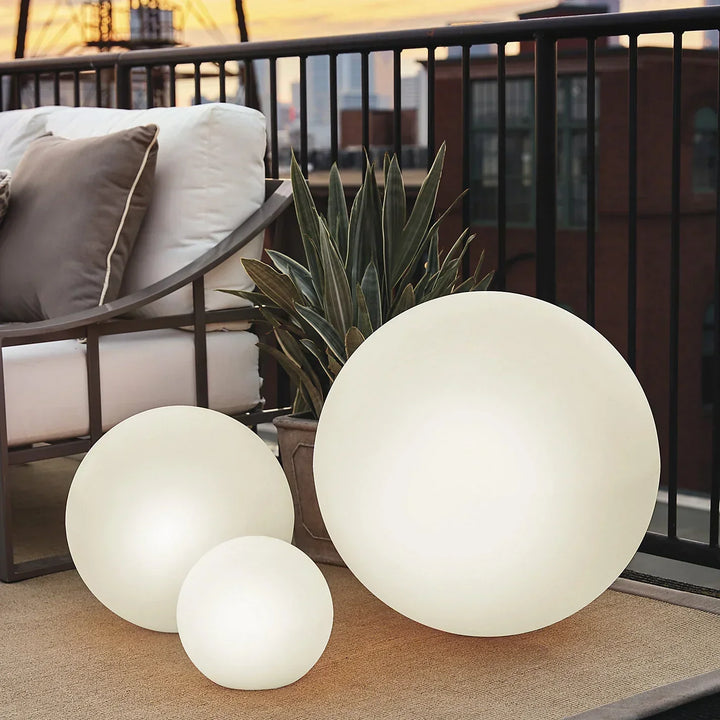 BowLift | Weatherproof Round LED Garden Light with 16 Colors and Remote Control - Perfect for Garden, Porch & Party