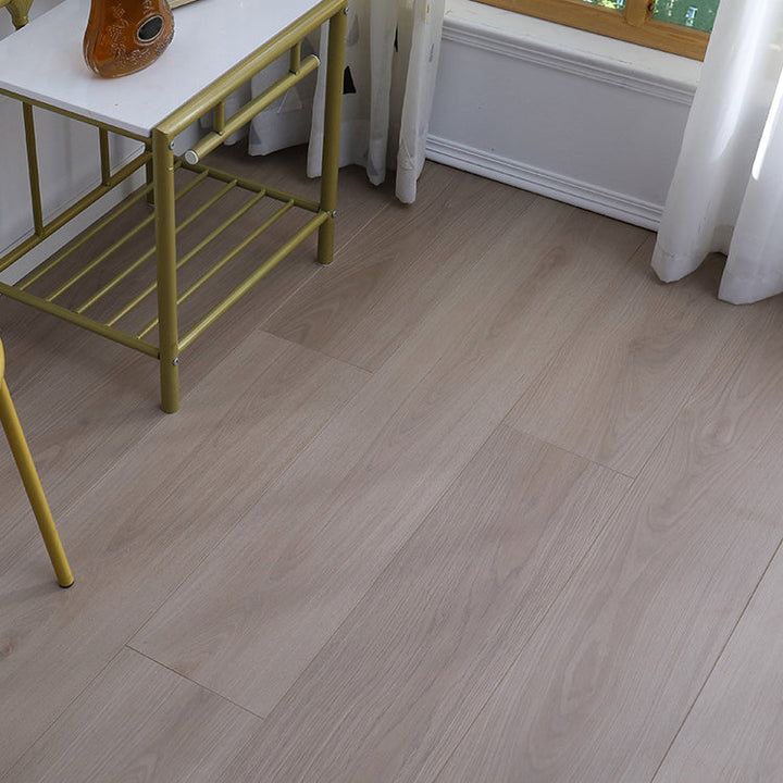 BowLift | Contemporary Laminate Floor Light Color Wood Laminate Floor