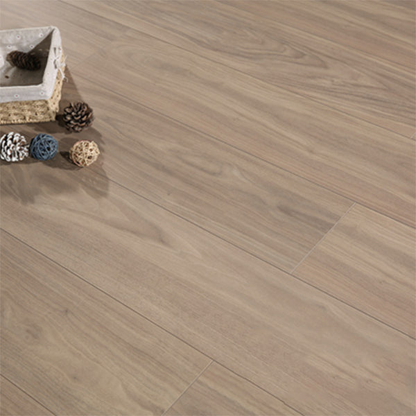 BowLift | Contemporary Laminate Floor Light Color Wood Laminate Floor
