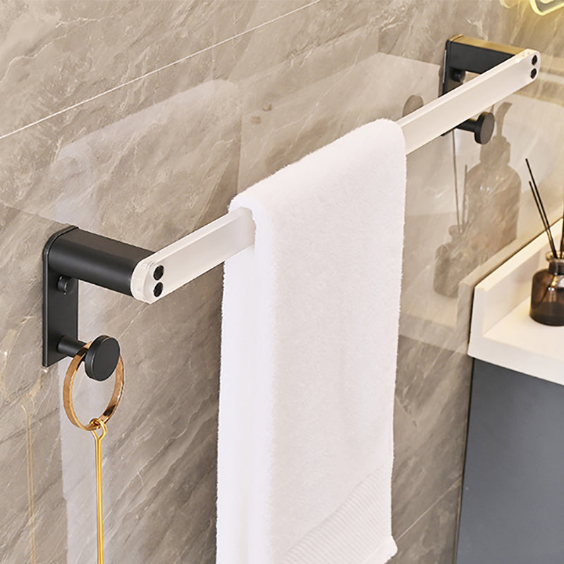 BowLift | Metal and acrylic bathroom accessories as a single piece or in a set in black