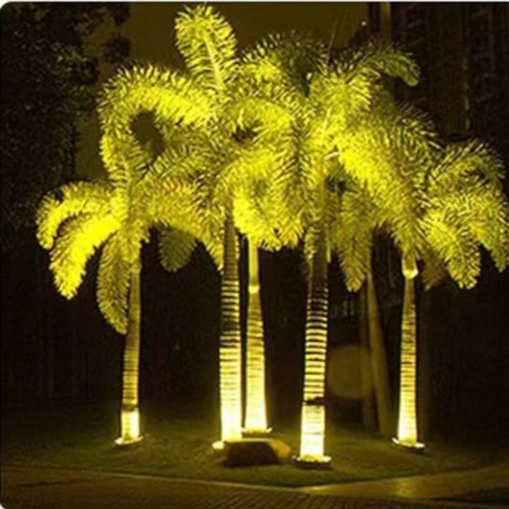 BowLift | Warm White Outdoor LED Tree Uplight