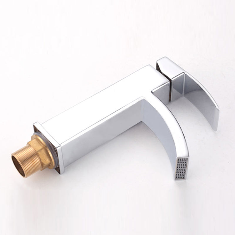 BowLift | Cubic Chrome Bathroom Faucet Low Arc Single Lever Basin Faucet
