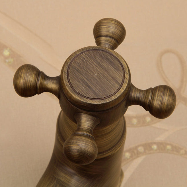 BowLift | Traditional Wall-Mounted Copper Clawfoot Bathtub Faucet Trim Low Arc Clawfoot Bathtub Faucet