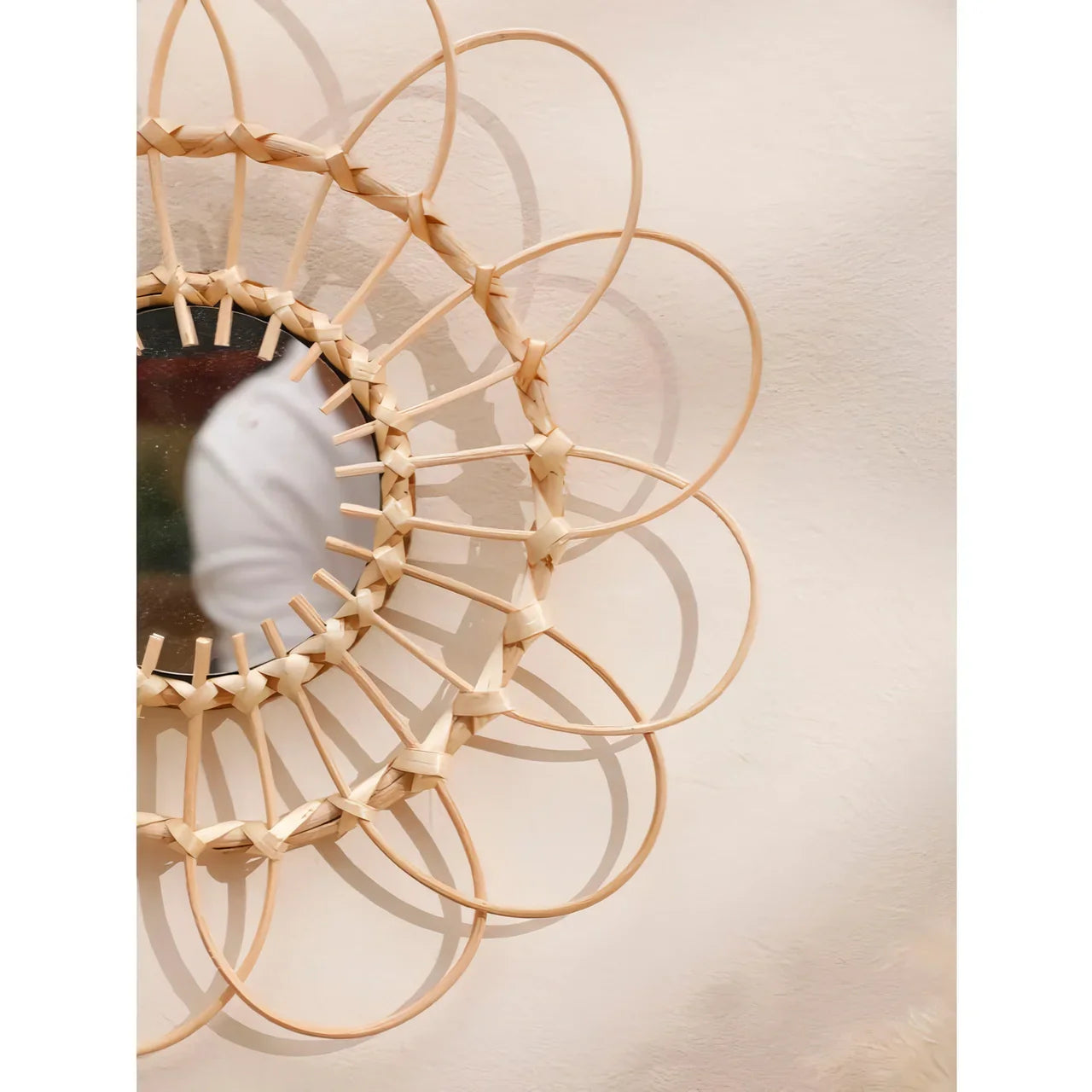BowLift | Handmade Rattan Decorative Wall Mirror