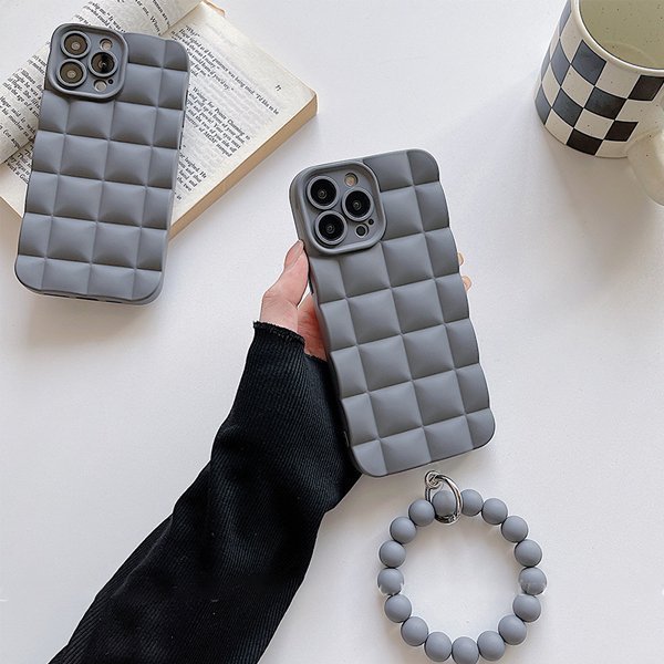 BowLift | Frosted Pearl Bracelet Case for iPhone