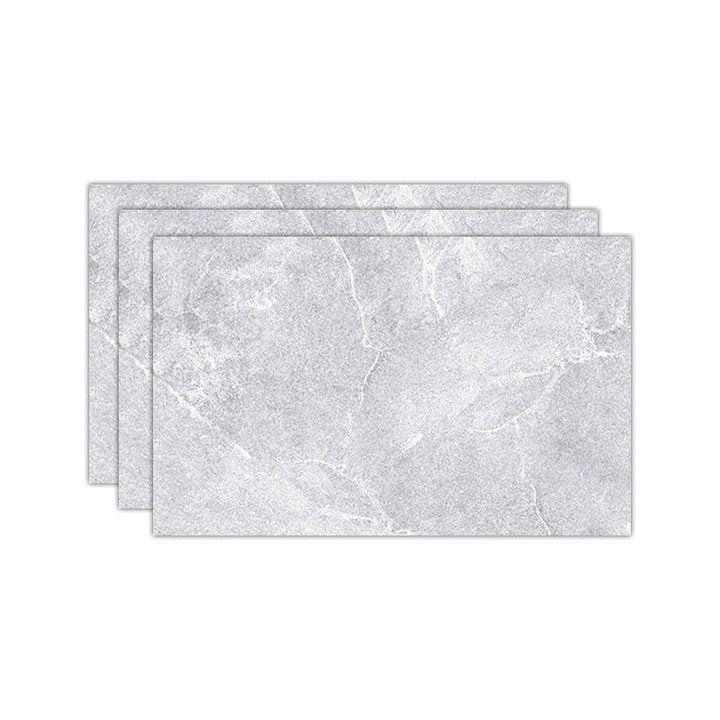 BowLift | Peel and Stick Vinyl Floor Low Gloss Vinyl Floor with Marble Look
