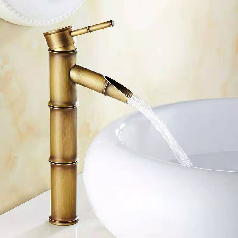 BowLift | Round Single Handle Faucet Country Style Sink Mixer
