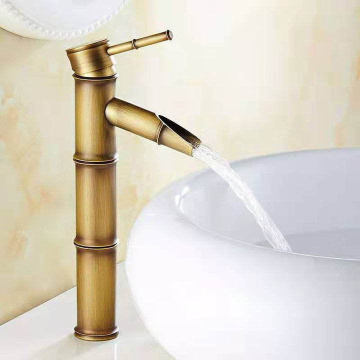 BowLift | Round Single Handle Faucet Country Style Sink Mixer