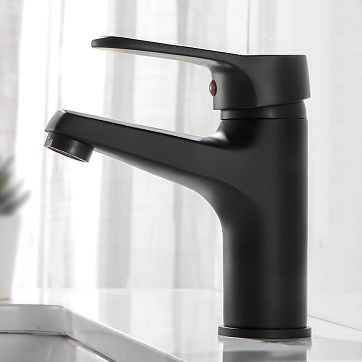 BowLift | Modern Brass Bathroom Sink Faucet Round Lever Handles Sink Faucet