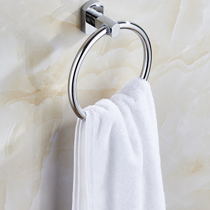 BowLift | Contemporary Bathroom Accessories Hardware Set made of silver metal