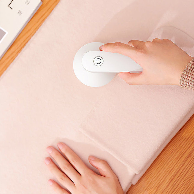 Portable Electric Lint Remover Rechargeable Fabric Shaver | Bowlift