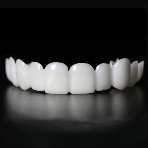 BowLift | Instant Smile Transformation with Snap on Smile Veneers