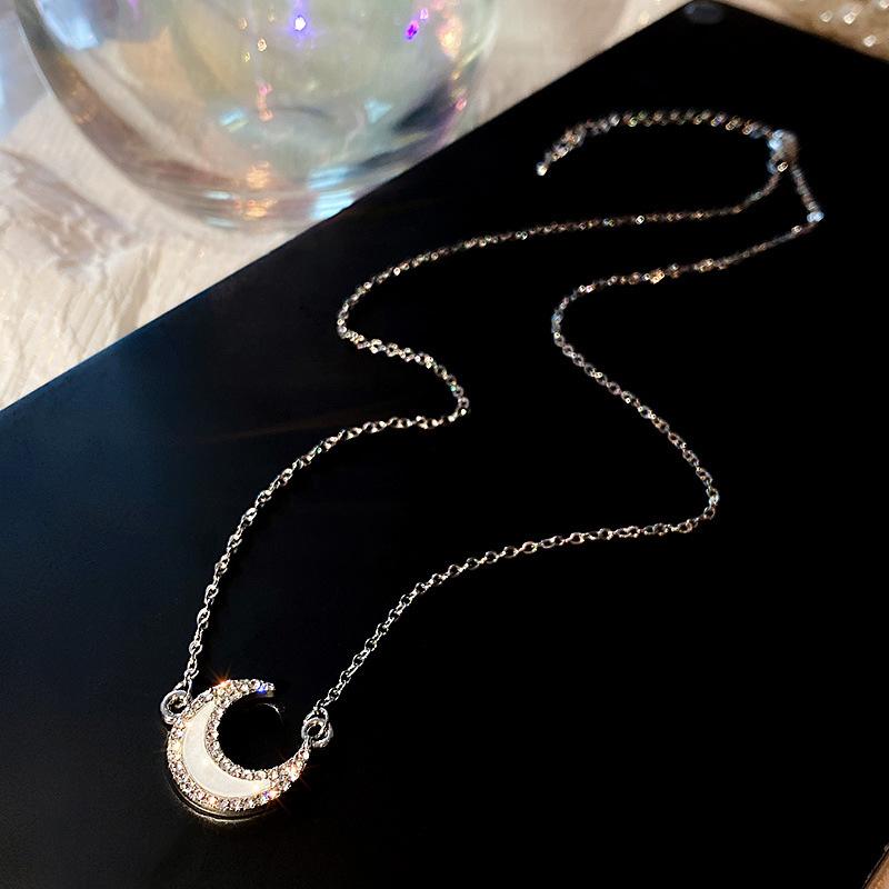 BowLift | Fashion Rhinestone Moon Necklace