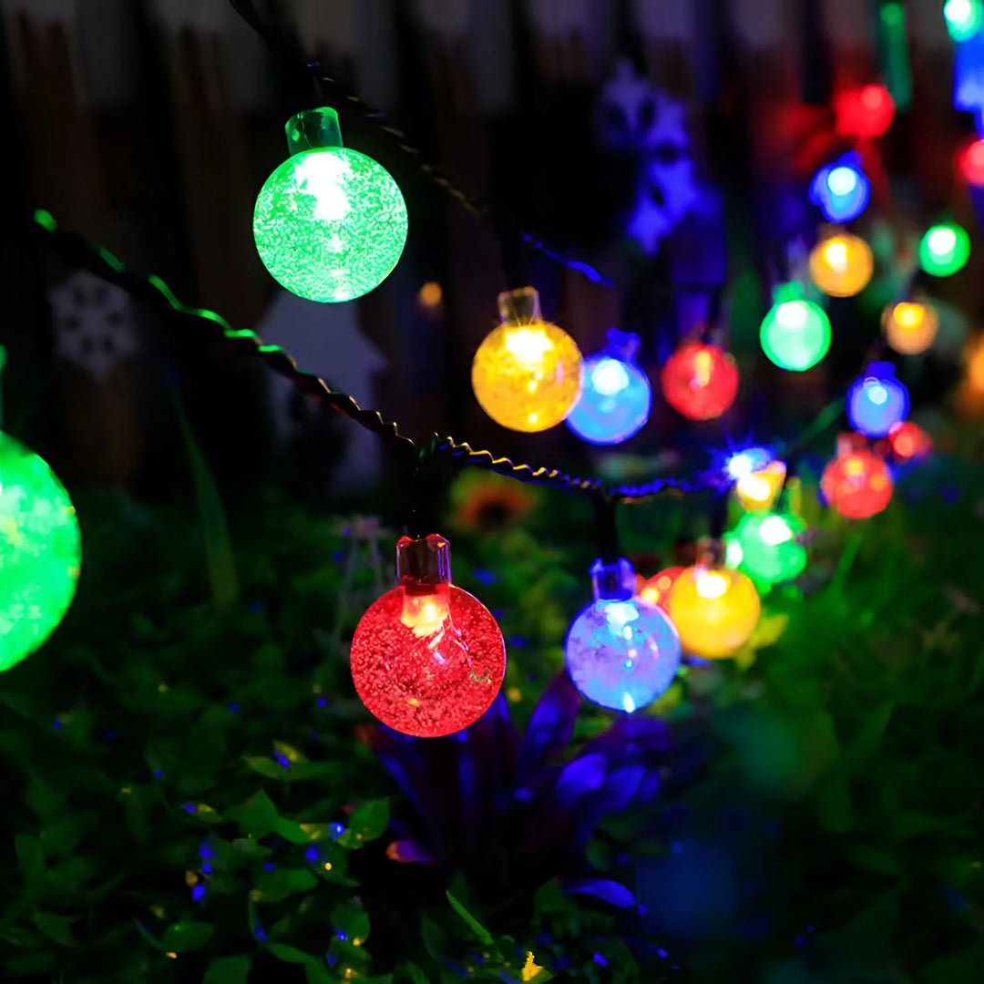 LumeGlobe – Solar Crackled Glass Garden Lights