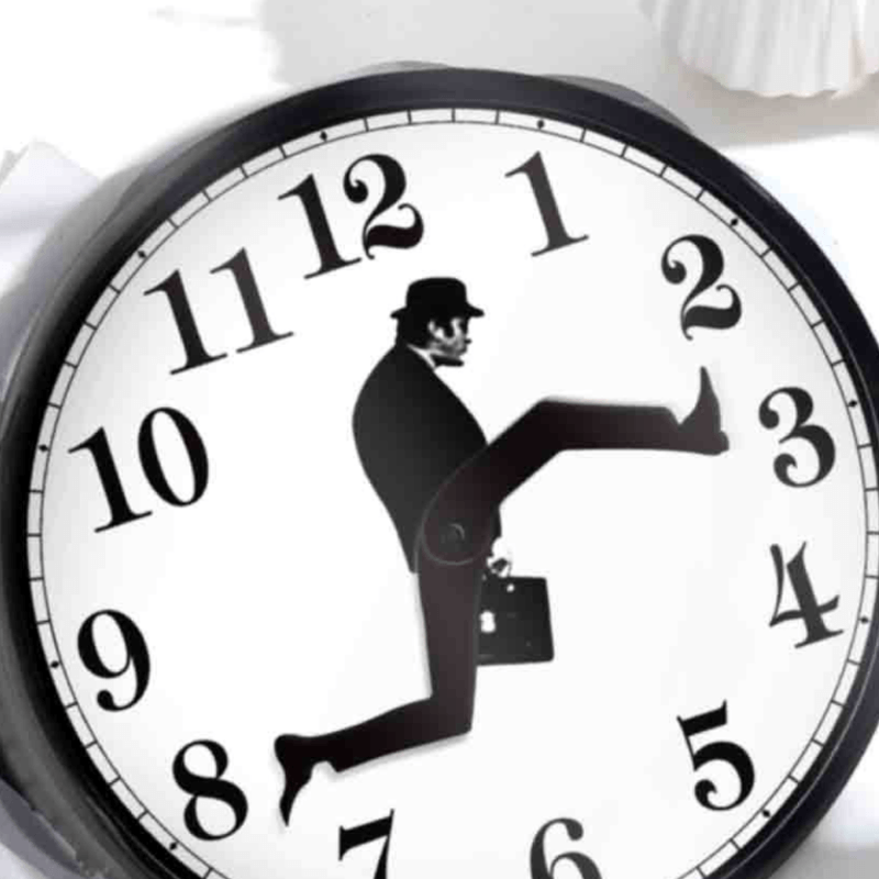 BowLift | Ministry of Stupid Walks Clock