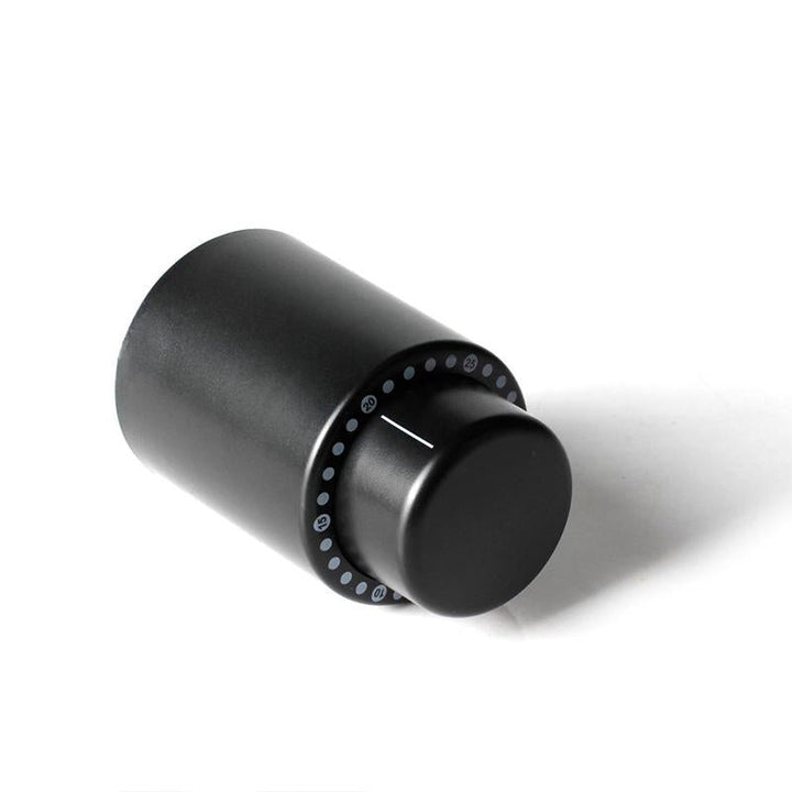 BowLift | Wine bottle stopper