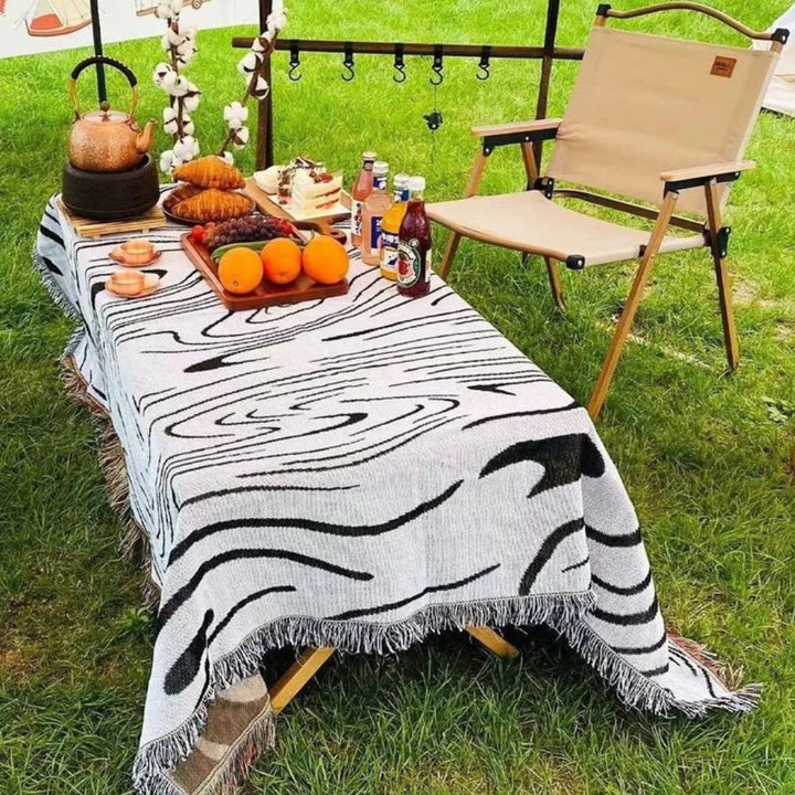 BowLift | Marble Woven Throw Blanket