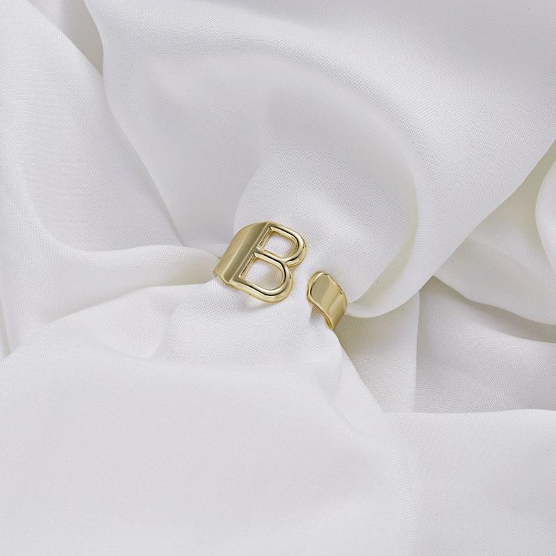 BowLift | Initial A-Z Letter Ring