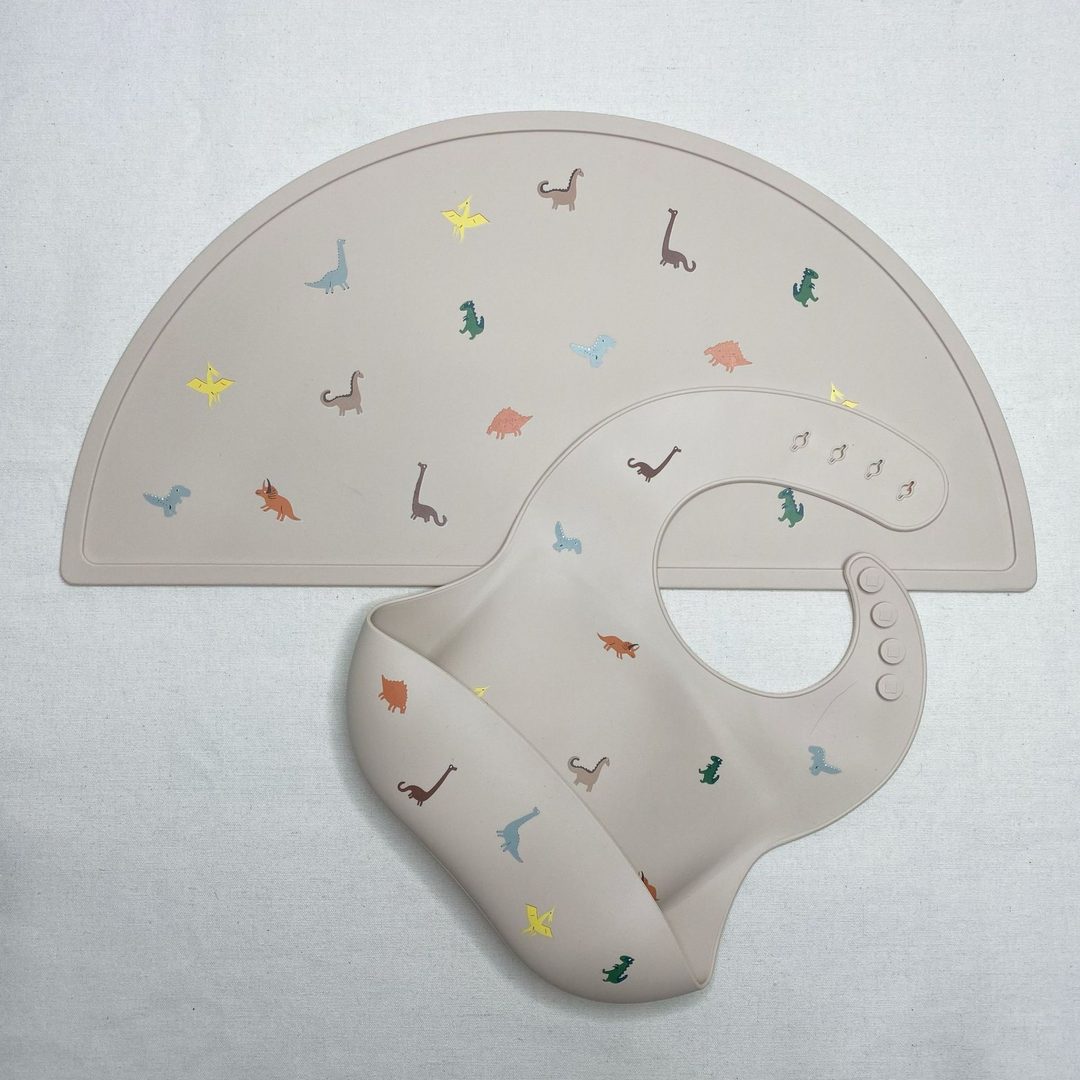 BowLift | Silicone Placemat for Kids – Non-Slip Table Mat in Crescent Shape