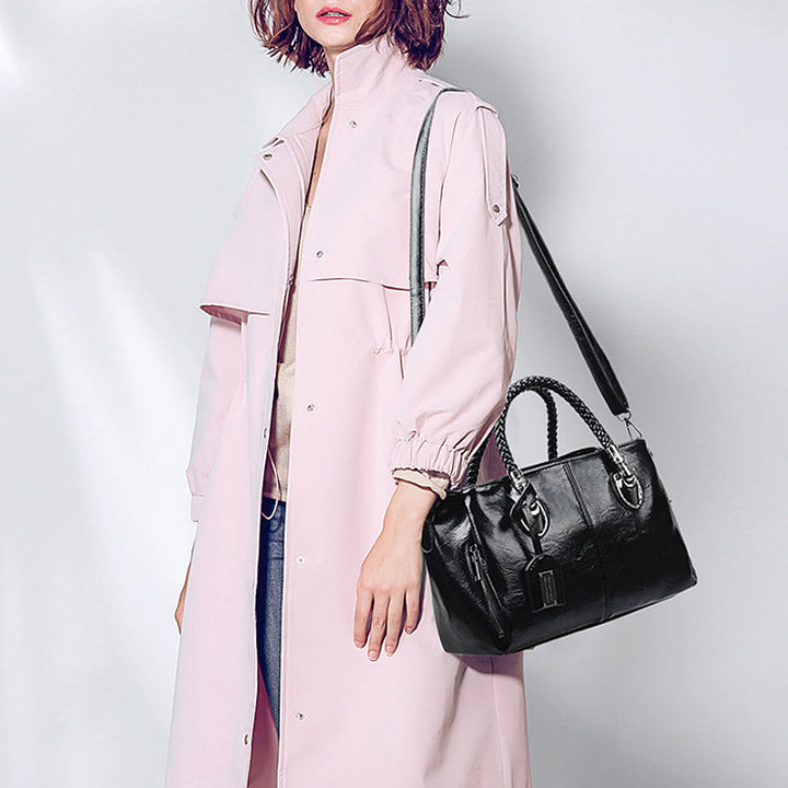 BowLift | New handbags made of oil wax leather Boston, large tote bag made of soft leather