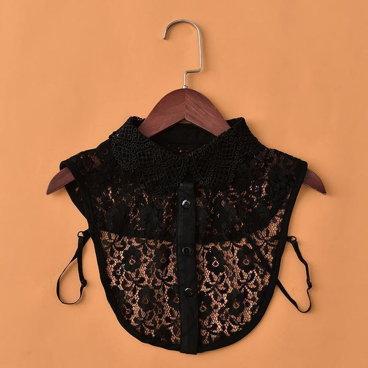 Women's blouse with lace insert | Bowlift