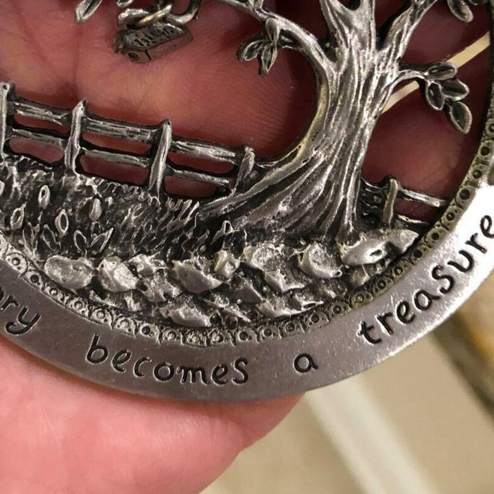 BowLift | Merry Christmas Memorial Ornament