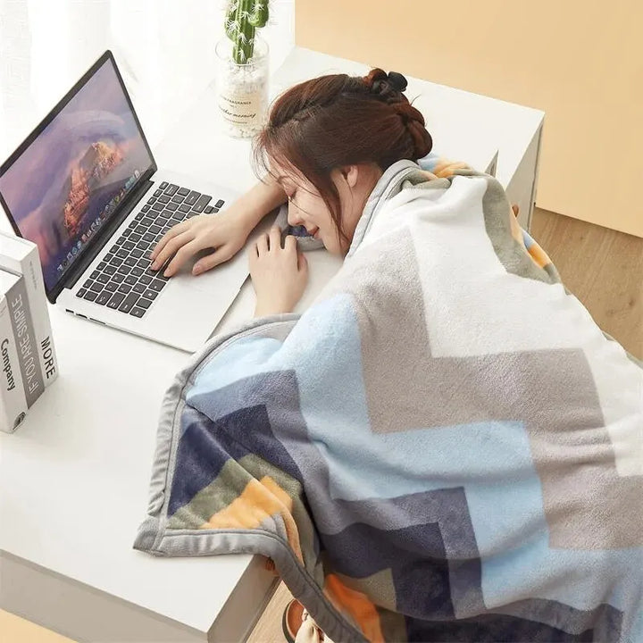 BowLift | Cozy Flannel Throw Blanket