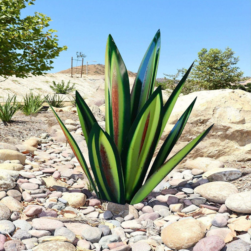 Waterproof Solar Garden Agave Lamp Decoration | Bowlift