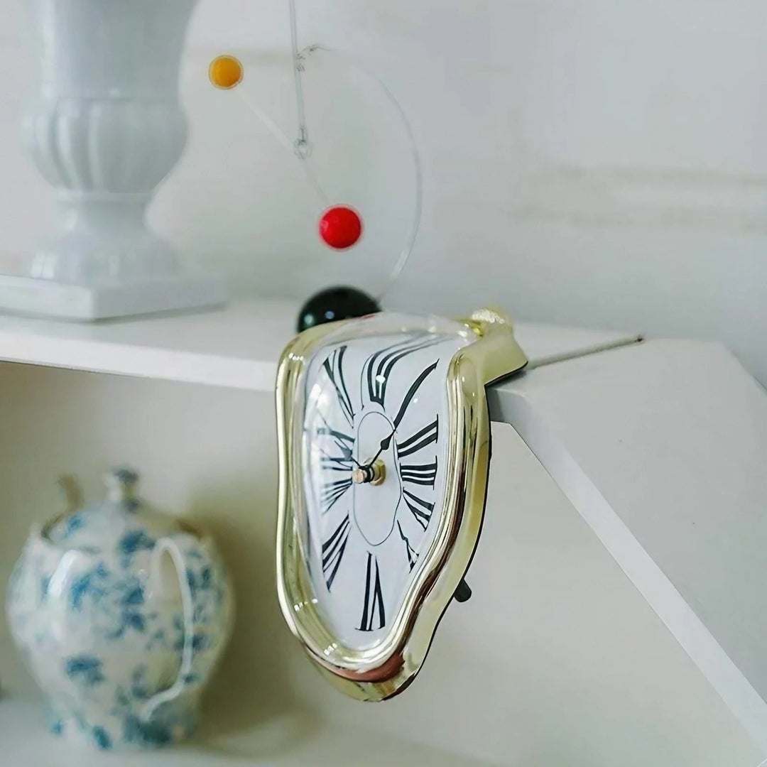 BowLift | Melting Time Warp Clock