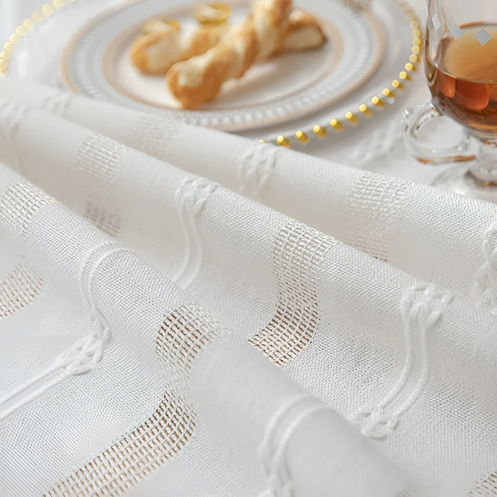 BowLift | Tassel Whisper Table Runner